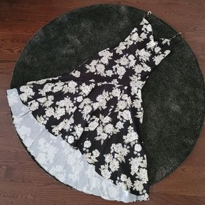 NWT Ever New black floral backless midi dress size 2